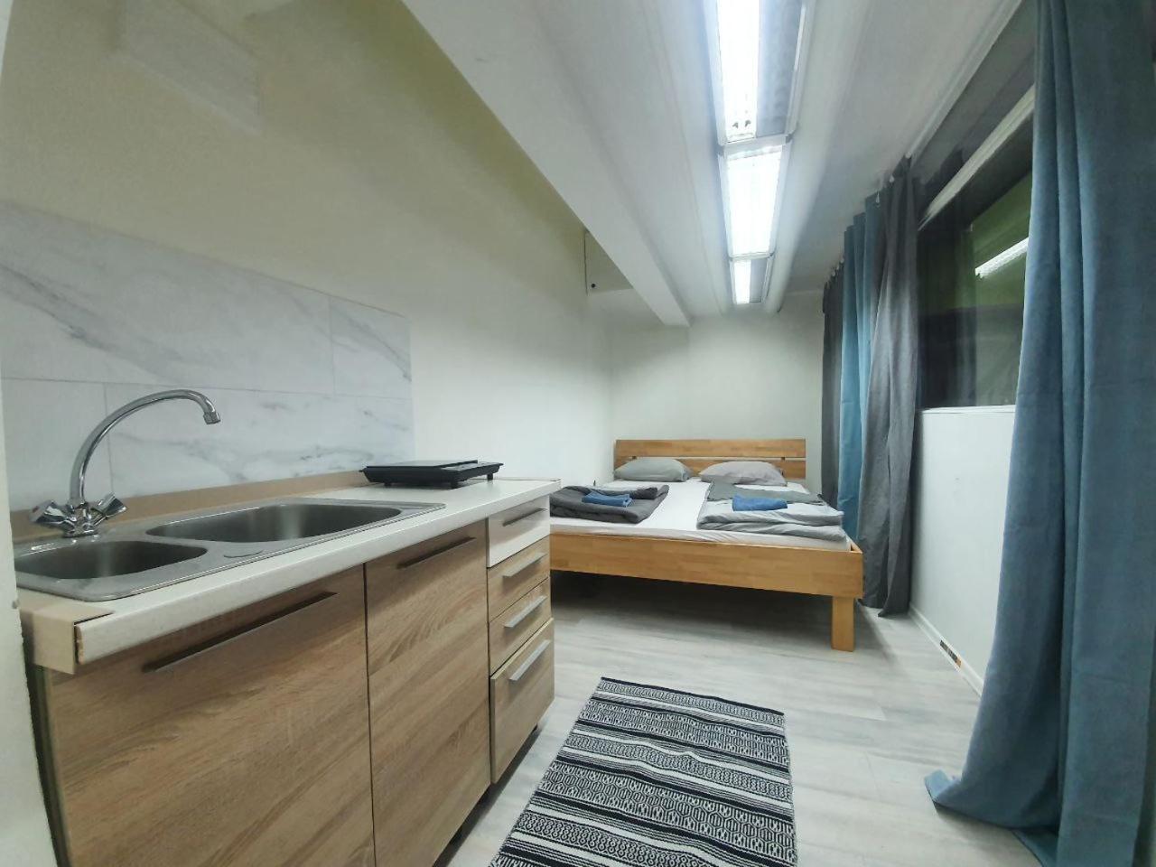 Papagajka Art And Fun Apartment Sarajevo Exterior photo